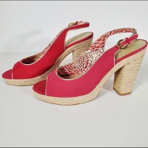 Tahari Espadrilles Platform Heel Fiona Siz…